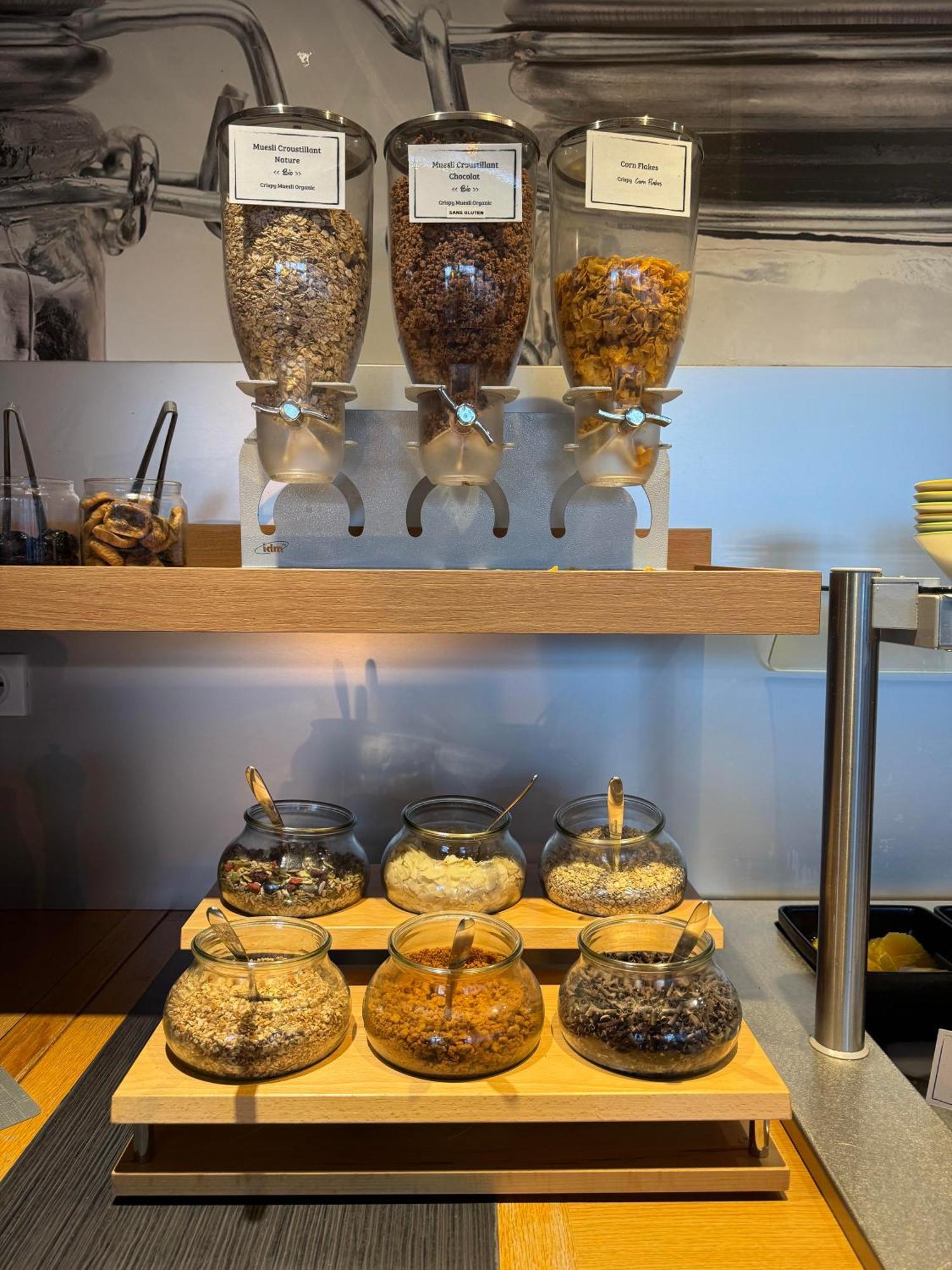 Ibis Styles Angouleme Nord - Hotel Restaurant シャンプニエ エクステリア 写真