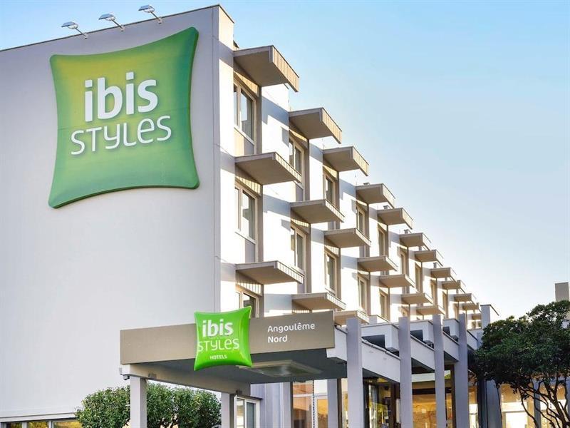 Ibis Styles Angouleme Nord - Hotel Restaurant シャンプニエ エクステリア 写真
